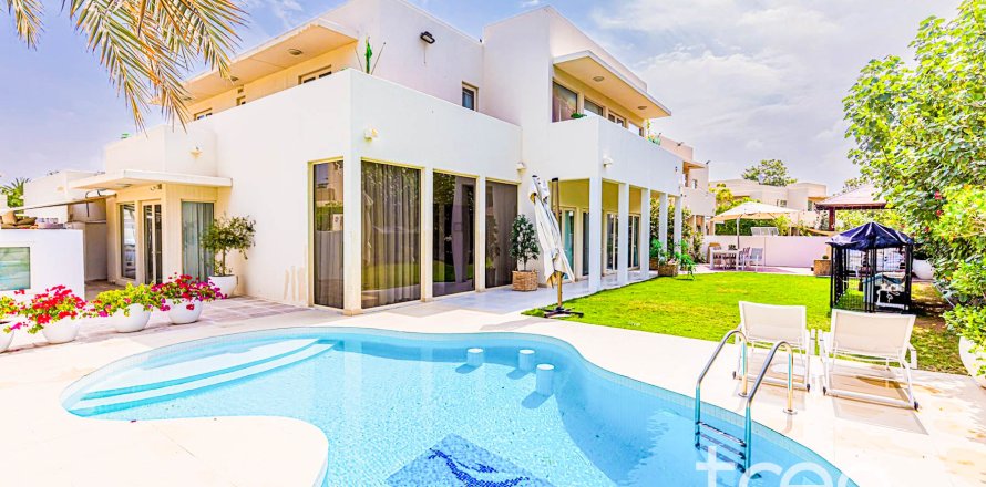 Вилла в Saheel, Арабиан Ранчес, Дубай, 5 спален, 476.5м², № 138082