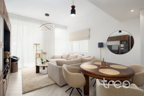 Villa in Dubai 3 bedrooms, 175.12 sq.m. № 138067 - photo 2