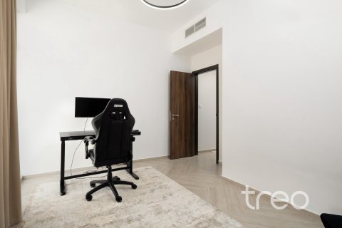 Villa in Dubai 3 bedrooms, 175.12 sq.m. № 138067 - photo 16