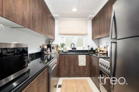 Villa in Dubai 3 bedrooms, 175.12 sq.m. № 138067 - photo 7