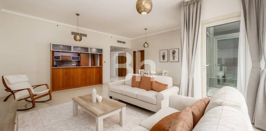 Квартира в Дубай Марине, Дубай, 1 спальня, 92м², № 25021