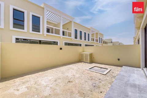 Villa en Dubai, 4 dormitorios, 144 m², № 139406 - foto 25