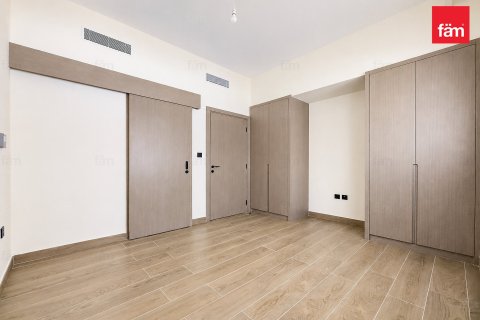 Villa en Dubai, 4 dormitorios, 144 m², № 139406 - foto 11
