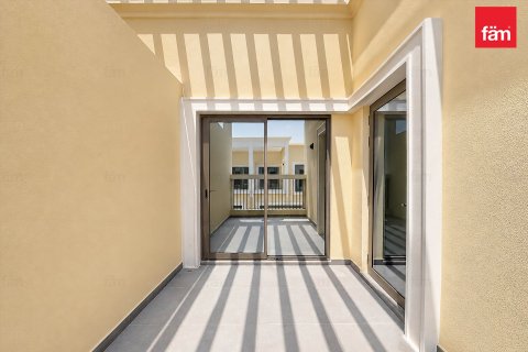 Villa en Dubai, 4 dormitorios, 144 m², № 139406 - foto 24