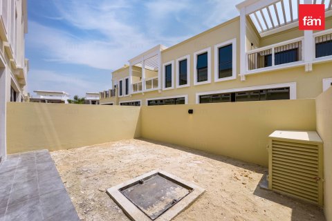 Villa en Dubai, 4 dormitorios, 144 m², № 139406 - foto 26