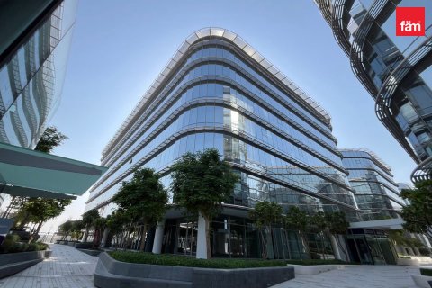 Office in Umm Ramool, Dubai 175 sq.m. № 139405