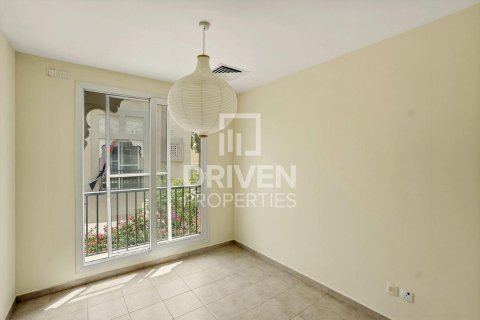 Villa en Dubai Silicon Oasis, Dubai, 5 dormitorios, 385.08 m², № 128999 - foto 10