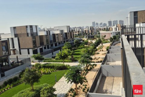 Снять в аренду таунхаус в Дубае: 3 спальни, 168м², № 90265 - фото 16