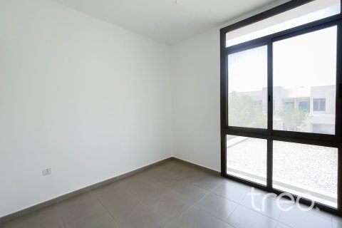 Villa in Hayat Townhouses, Town Square, Dubai 3 bedrooms, 188.22 sq.m. № 120066 - photo 8
