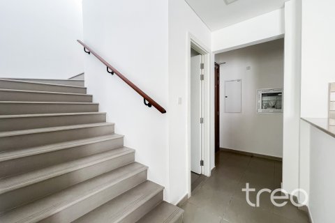 Villa in Hayat Townhouses, Town Square, Dubai 3 bedrooms, 188.22 sq.m. № 120066 - photo 2