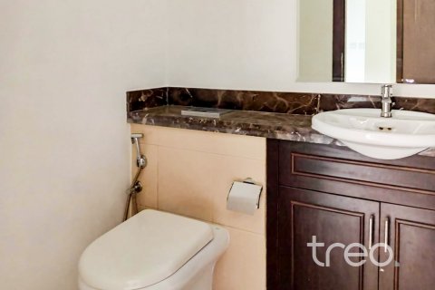 Adosado en Casa Dora, Serena, Dubai, 2 dormitorios, 16.72 m², № 120067 - foto 7