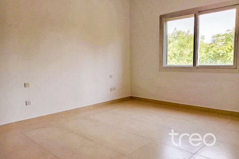 Adosado en Casa Dora, Serena, Dubai, 2 dormitorios, 16.72 m², № 120067 - foto 6
