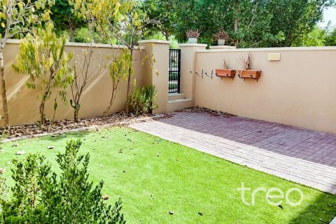 Adosado en Casa Dora, Serena, Dubai, 2 dormitorios, 16.72 m², № 120067 - foto 11