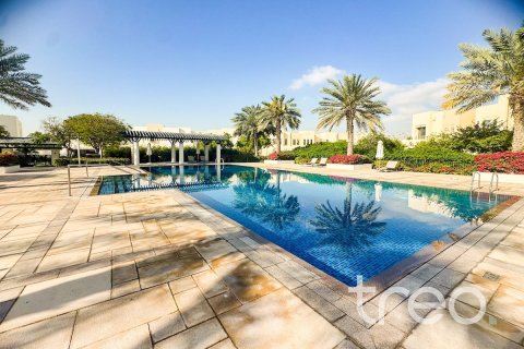 Villa in Mira Oasis 3, Reem, Dubai 3 bedrooms, 207.73 sq.m. № 120065