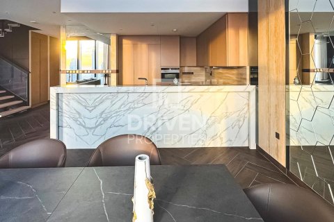 Duplex in Zabeel, Dubai 2 bedrooms, 187 sq.m. № 64782 - photo 10