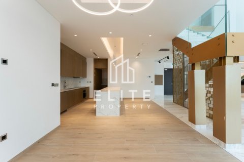 Ático en Dubai, 4 dormitorios, 694 m², № 37228 - foto 14