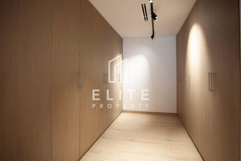 Ático en Dubai, 4 dormitorios, 694 m², № 37228 - foto 11
