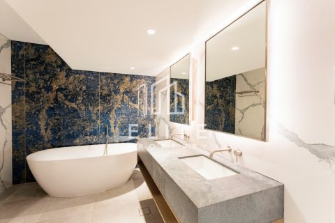 Ático en Dubai, 4 dormitorios, 694 m², № 37228 - foto 24
