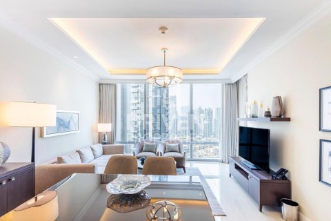 Apartamento en The Address Residence Fountain Views, Downtown Dubai (Downtown Burj Dubai), Dubai, 1 dormitorio, 79.25 m², № 129134 - foto 12