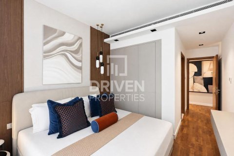 Apartment in City Walk, Dubai 2 bedrooms, 156.73 sq.m. № 129130 - photo 8