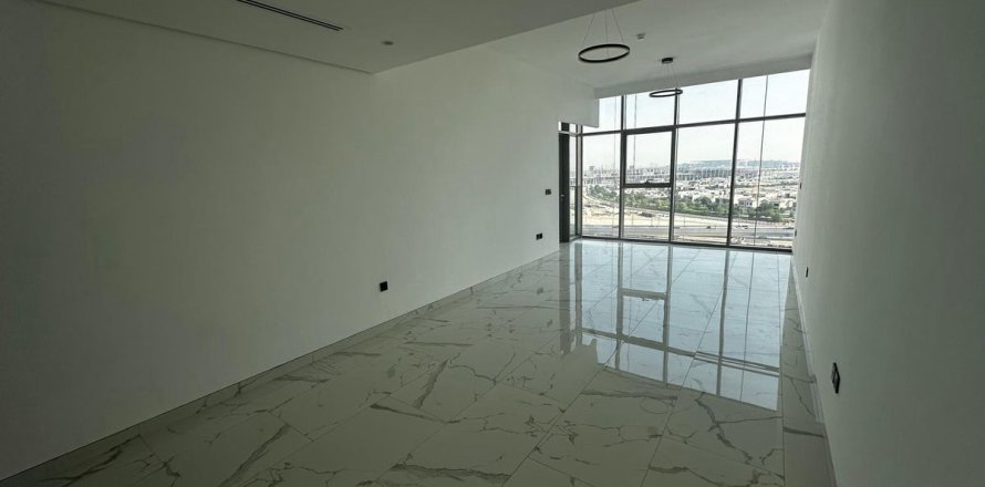 Квартира в Бизнес-Бэе, Дубай, 2 спальни, 134м², № 96368