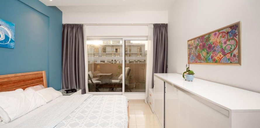 Apartment in Dubai 1 bedroom, 82.8 sq.m. № 10793