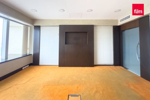 Office in Sheikh Zayed Road, Dubai 186.1 sq.m. № 10802 - photo 6