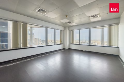 Office in Sheikh Zayed Road, Dubai 186.1 sq.m. № 10802 - photo 3