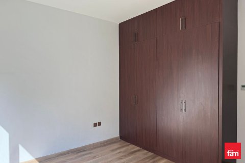 Villa en Dubai, 4 dormitorios, 155.1 m², № 60224 - foto 2