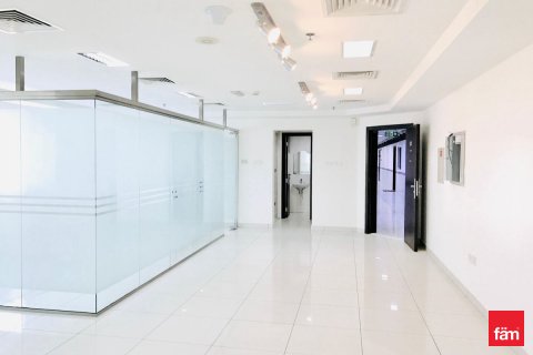 Oficina en Al Barsha, Dubai, 91.8 m², № 60219 - foto 3