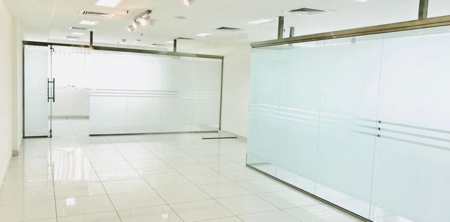 Oficina en Al Barsha, Dubai, 91.8 m², № 60219