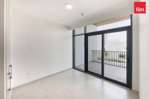 Villa in Dubai 3 bedrooms, 118.1 sq.m. № 60223 - photo 2