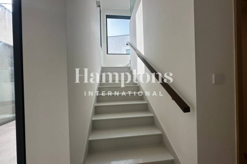 Villa en Arabian Ranches 3, Dubai, 4 dormitorios, 377.46488900 m², № 63576 - foto 6