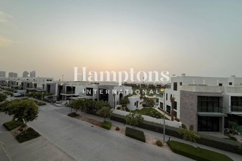 Снять в аренду виллу в DAMAC Hills (Akoya by DAMAC), Дубай: 3 спальни, 250.46648800м², № 63577 - фото 17