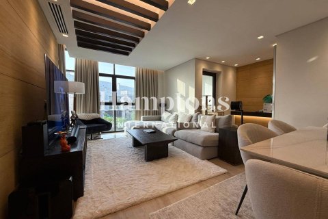 Снять в аренду виллу в DAMAC Hills (Akoya by DAMAC), Дубай: 3 спальни, 250.46648800м², № 63577 - фото 2