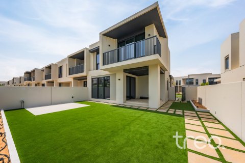 Townhouse in Dubai 4 bedrooms, 296.73 sq.m. № 124790 - photo 9