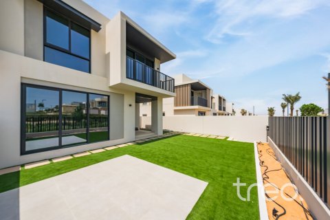 Townhouse in Dubai 4 bedrooms, 296.73 sq.m. № 124790 - photo 10