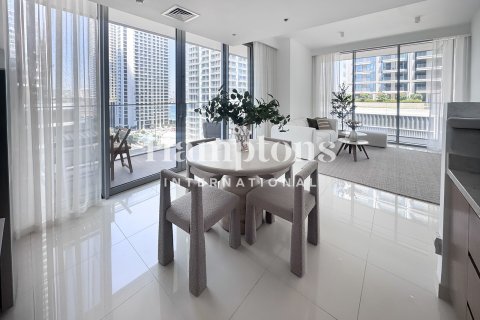 Apartment in Dubai Harbour, Dubai 2 bedrooms, 122.91066900 sq.m. № 110634 - photo 24