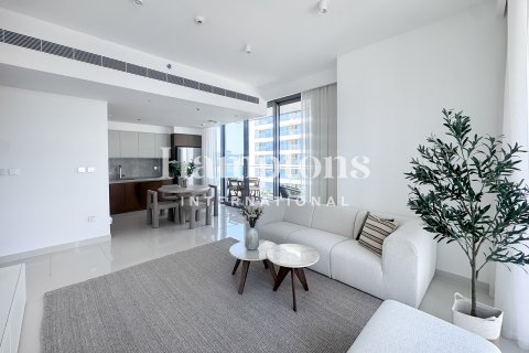 Apartment in Dubai Harbour, Dubai 2 bedrooms, 122.91066900 sq.m. № 110634 - photo 8