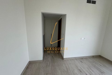 Villa in Murooj Al Furjan, Al Furjan, Dubai 4 bedrooms, 564 sq.m. № 110642 - photo 4