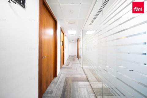 Bureau à Dubai, 340.9 m², № 97517 - photo 12