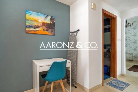 Apartamento en Marina Diamond 6, Dubai Marina, Dubai, 2 dormitorios, 101 m², № 102447 - foto 13