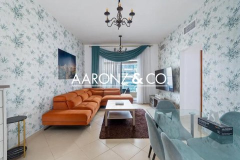 Apartamento en Marina Diamond 6, Dubai Marina, Dubai, 2 dormitorios, 101 m², № 102447 - foto 17