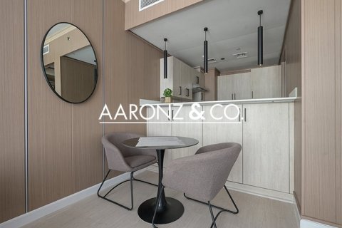 Hôtels-appartement à Palm Jumeirah, Dubai, 1 chambre, 74.8 m², № 78535 - photo 3