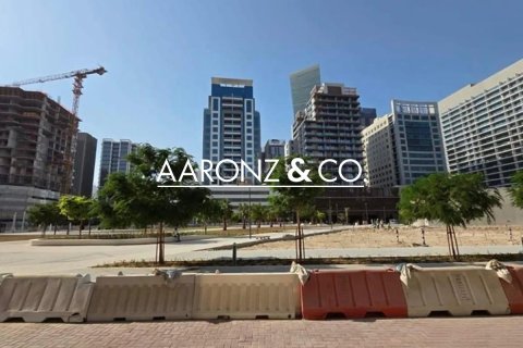Magasin à Business Bay, Dubai, 95.6 m², № 78536 - photo 11
