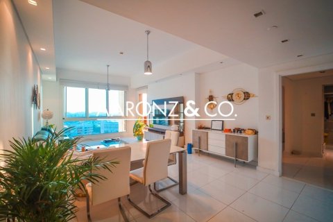 Appartement à Palm Jumeirah, Dubai, 2 chambres, 165.2 m², № 78534 - photo 2