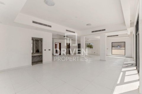 Villa in Al Furjan, Dubai 4 bedrooms, 510.97 sq.m. № 127761 - photo 2