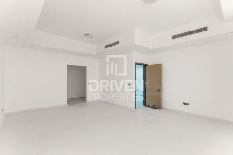 Villa in Al Furjan, Dubai 4 bedrooms, 510.97 sq.m. № 127761 - photo 5