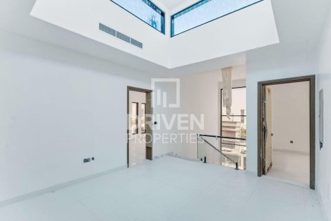 Villa in Al Furjan, Dubai 4 bedrooms, 510.97 sq.m. № 127761 - photo 8