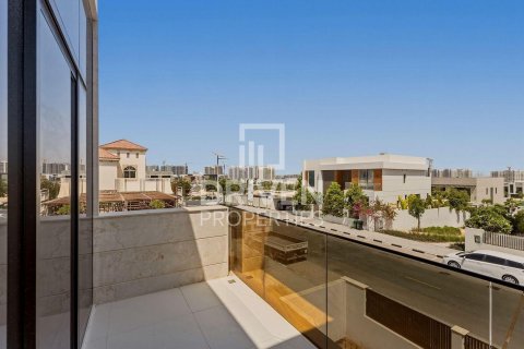 Villa in Al Furjan, Dubai 4 bedrooms, 510.97 sq.m. № 127761 - photo 23